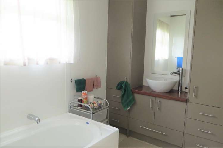 44 Clarke Avenue Te Aroha_14