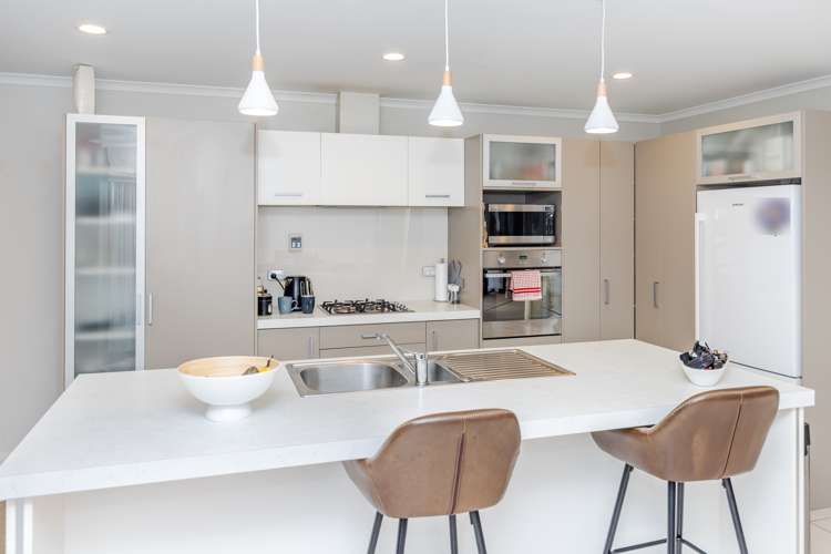 5 Moonlight Drive Rototuna North_10