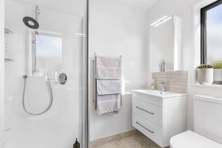 51 Masefield Street Stoke_10