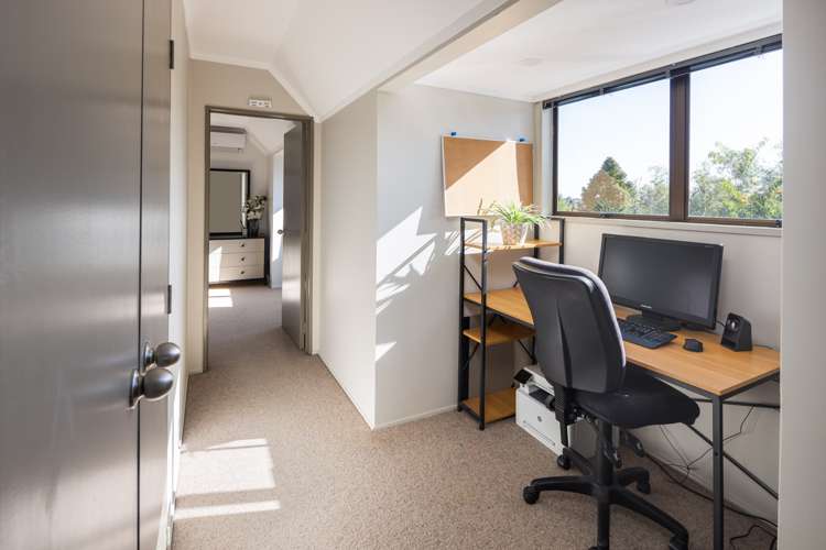 8 Deborah Place Dinsdale_17