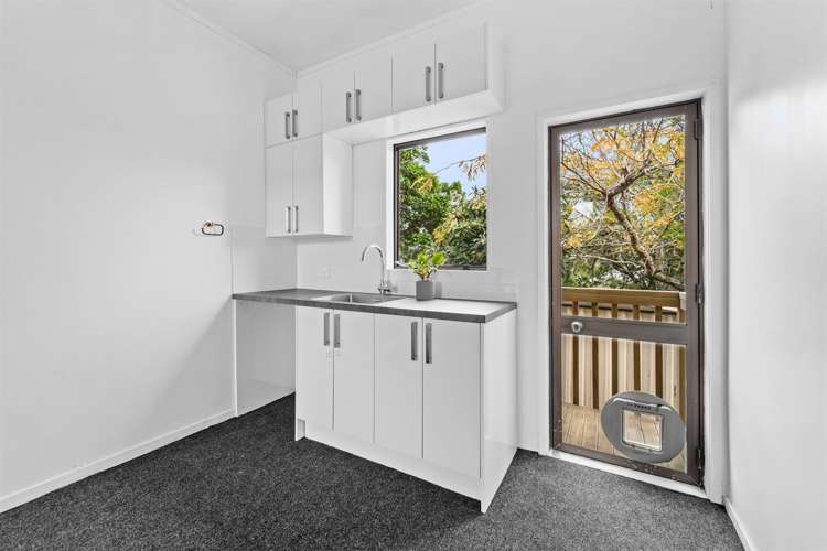 63b Albatross Road Red Beach_19