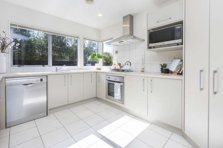 4 Ronald Scott Grove Riverstone Terraces_2