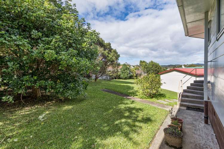 10 Seakens Way Glen Eden_26