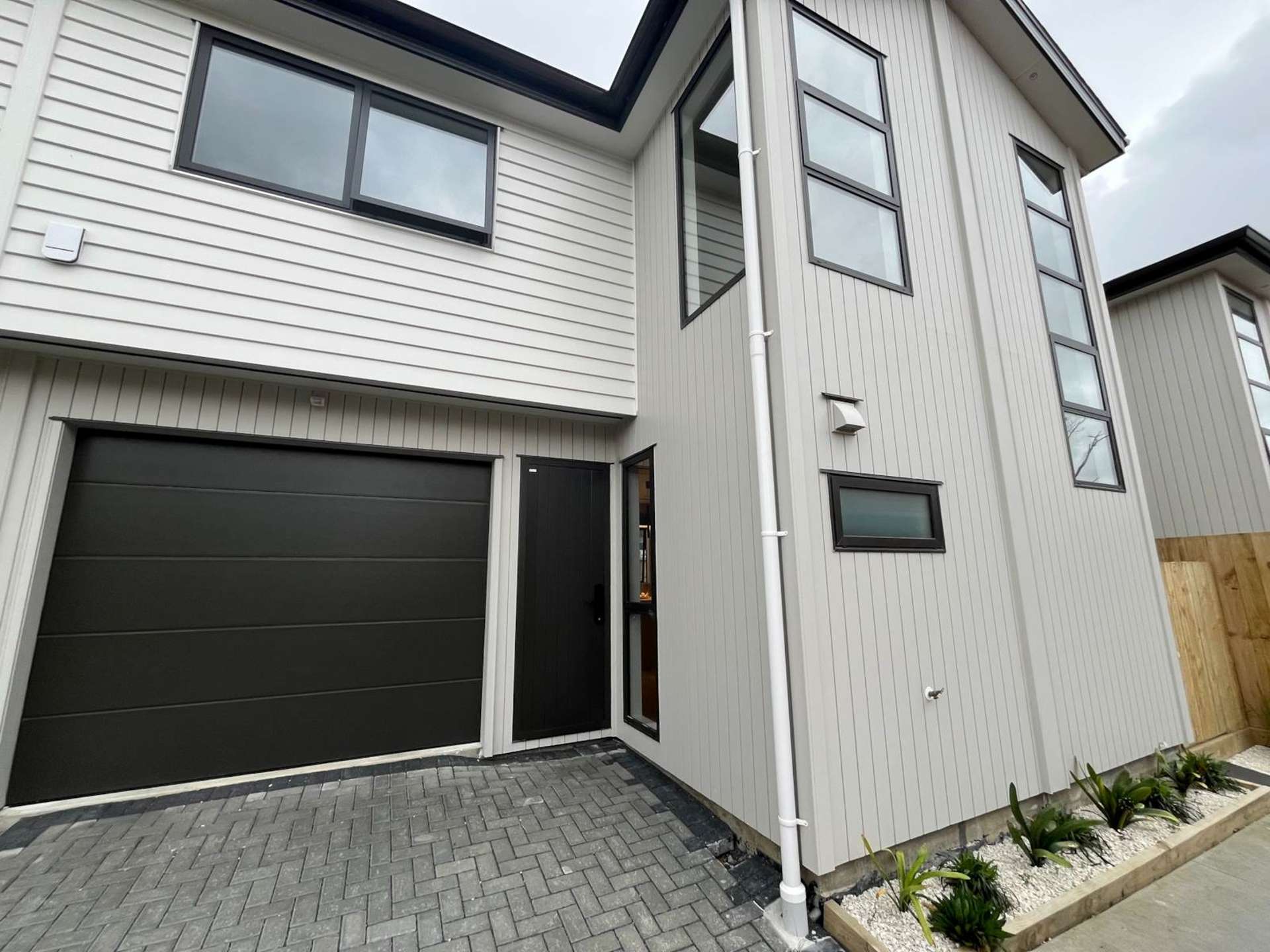 2/31 Hamlin Road Mount Wellington_0