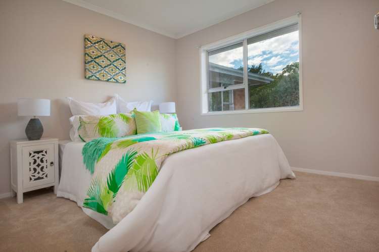 5 Solar Road Glen Eden_12