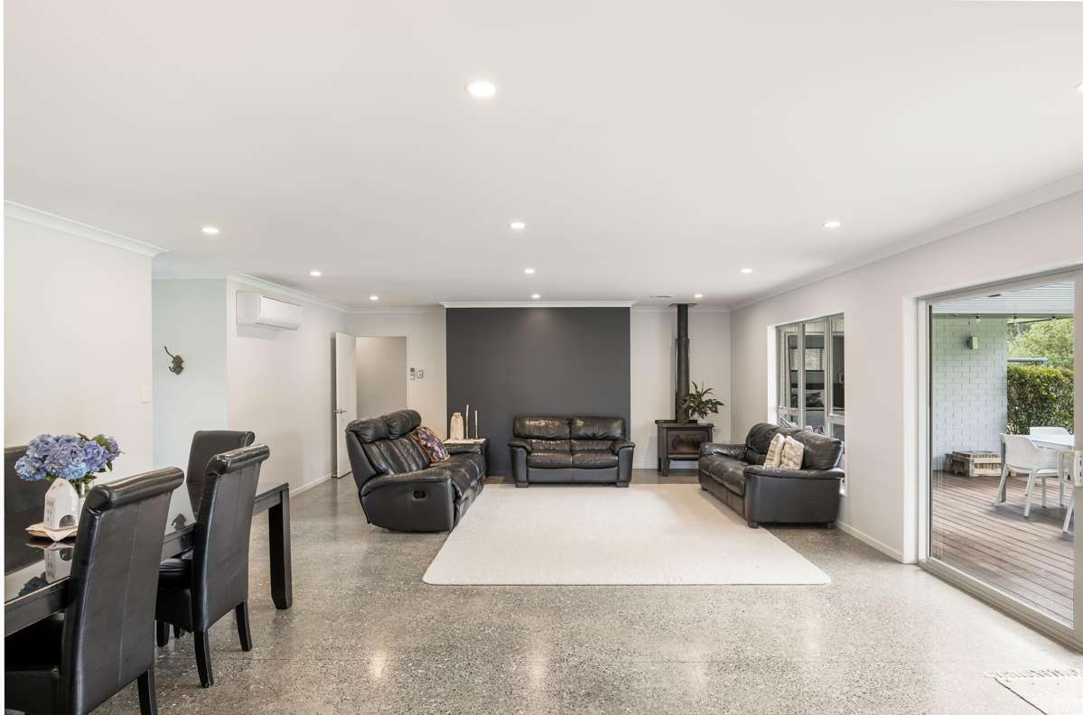 93 Riverstream Drive_2