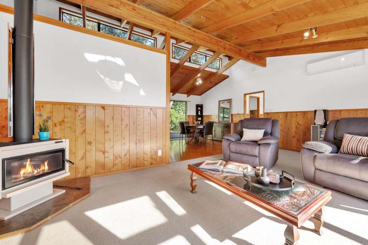 5 Lomeer Way Beachlands_3