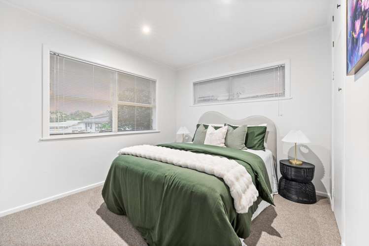 106 Flanshaw Road Te Atatu South_10