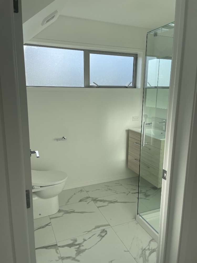 1/8 Yeovil Rd Te Atatu Peninsula_3