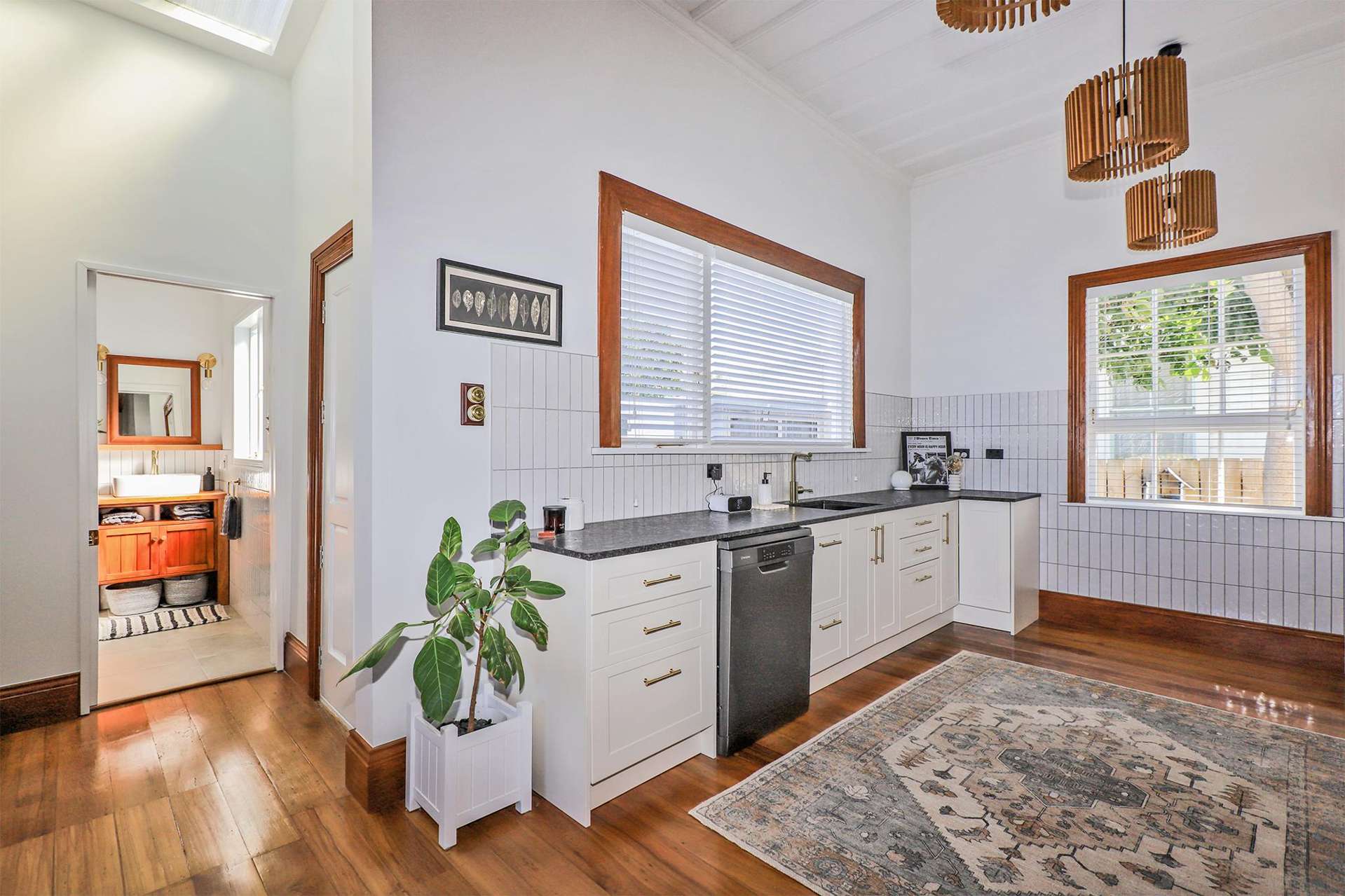 125 Riverbend Road Onekawa_0