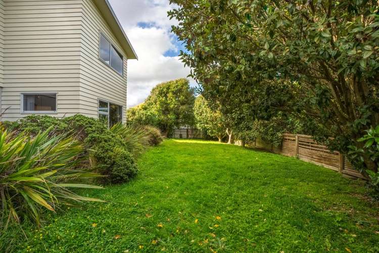 42 Waverton Terrace Churton Park_28