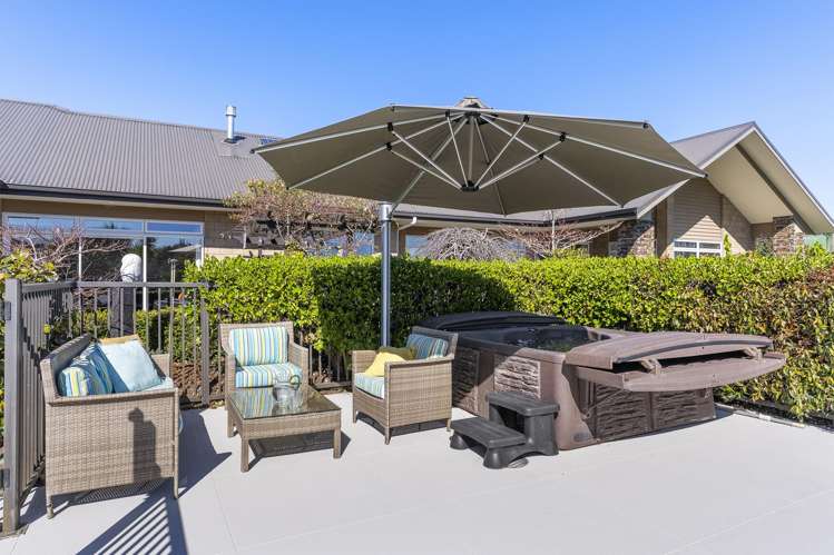 35 Polo Lane Whitford_17