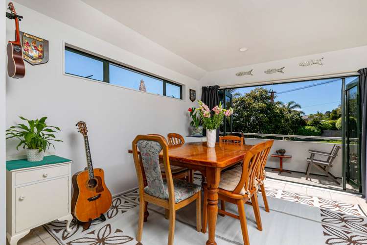 2/24 Penning Road Castor Bay_11