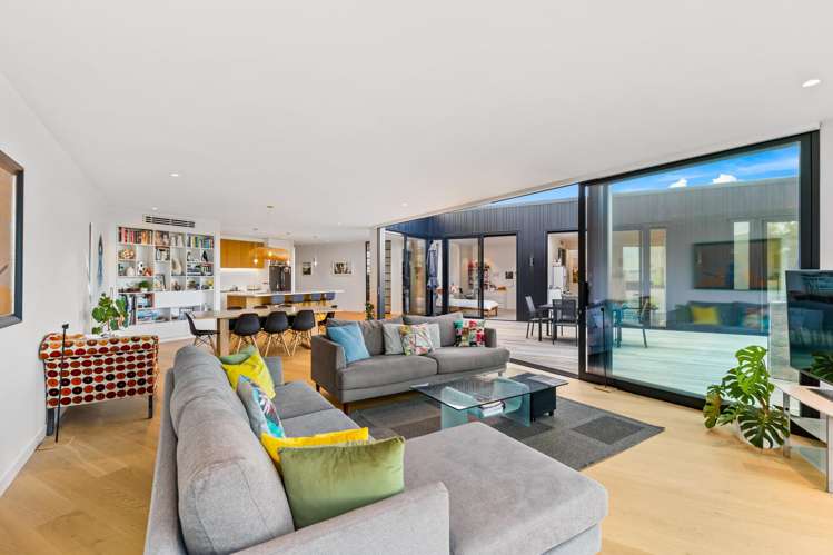 10 Lister Street Point Chevalier_20