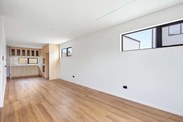 3/3 Jury Place Favona_4