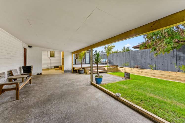 9 Grainger Road Te Atatu South_18