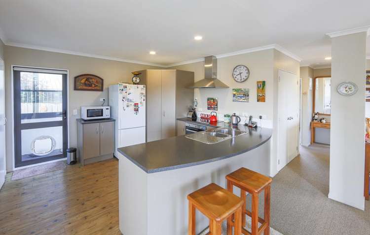 9 Lowburn Avenue Waipu_9