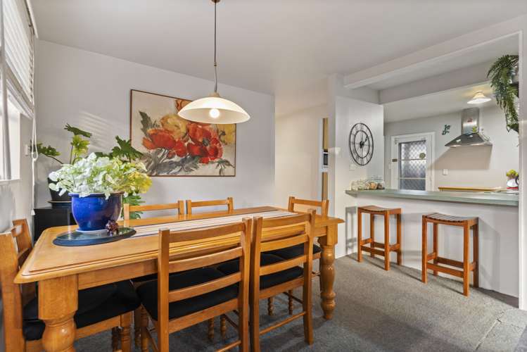 17 Ranui Station Road Ranui_10