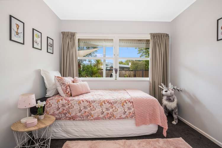 8 Hughan Place Carterton_11