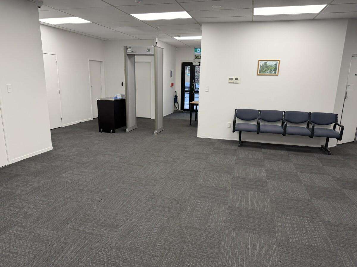 109 Devon Street West_1
