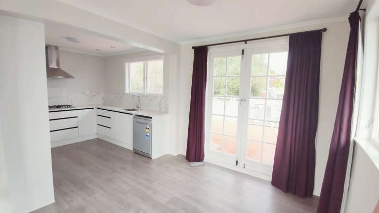 13 Kimber Hall Avenue Mount Roskill_5