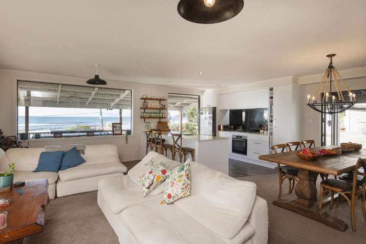 108 Waiotu Road Tokomaru Bay_15