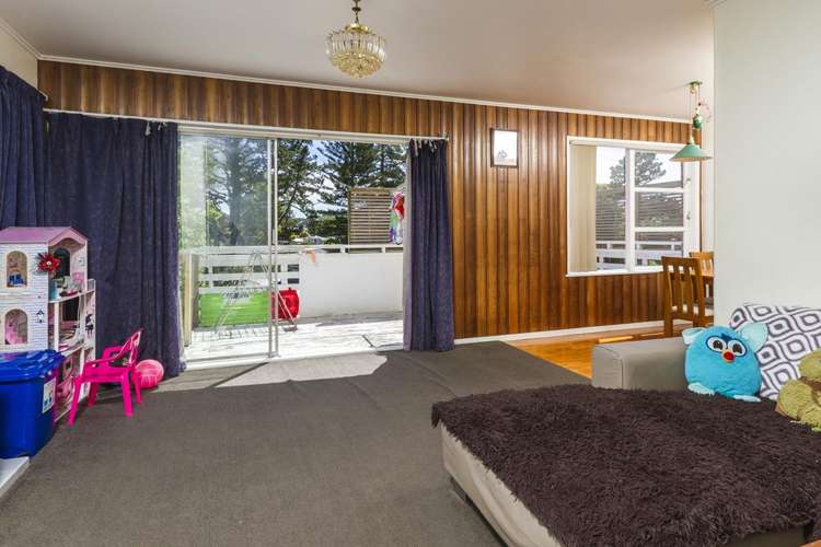 93 Fairclough Road Beach Haven_11