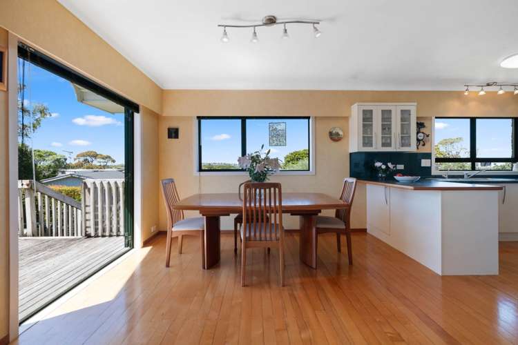 14 Imatra Place Sunnyhills_12