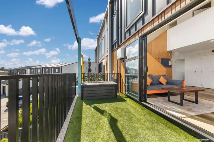 28 Alexander Willis Crescent Hobsonville_6