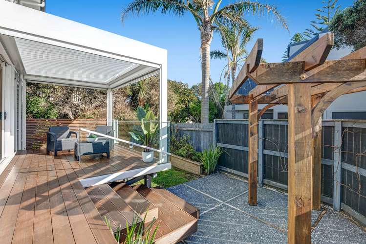 63a Walton Street Red Beach_22