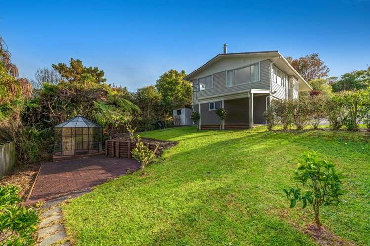 12 Finn Place Totara Vale_16