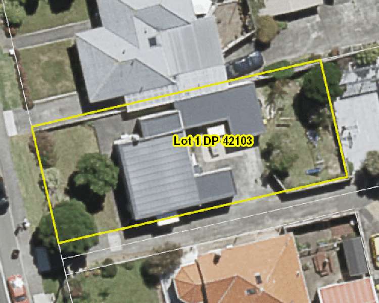 110 Main Road Tawa_11