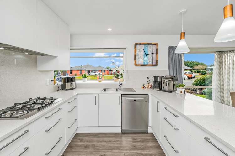 6 Oldham Place Darfield_4