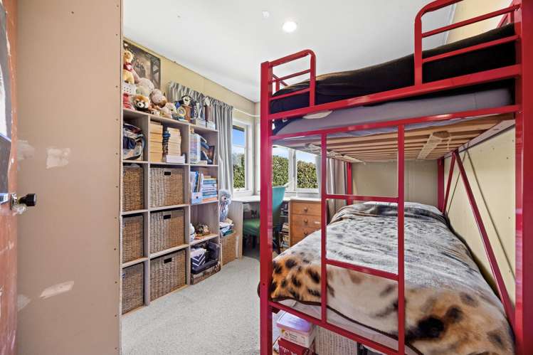 41 Amberley Avenue Te Atatu South_11