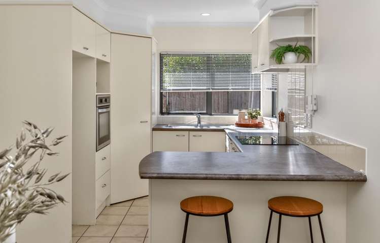 6 Nier Place East Tamaki Heights_7