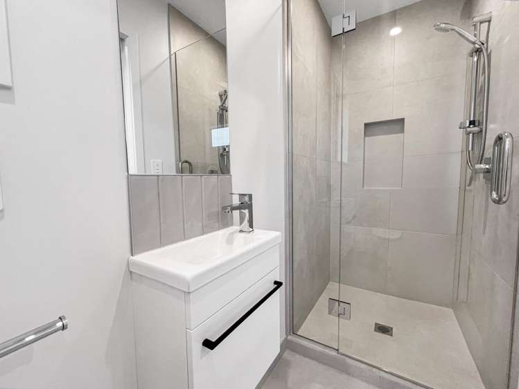 7/14 Clive Street Phillipstown_6