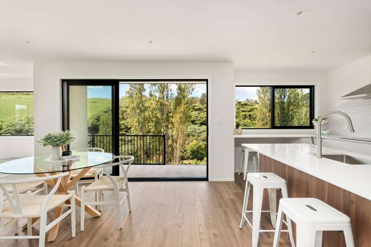 181 Adler Drive Ohauiti_4