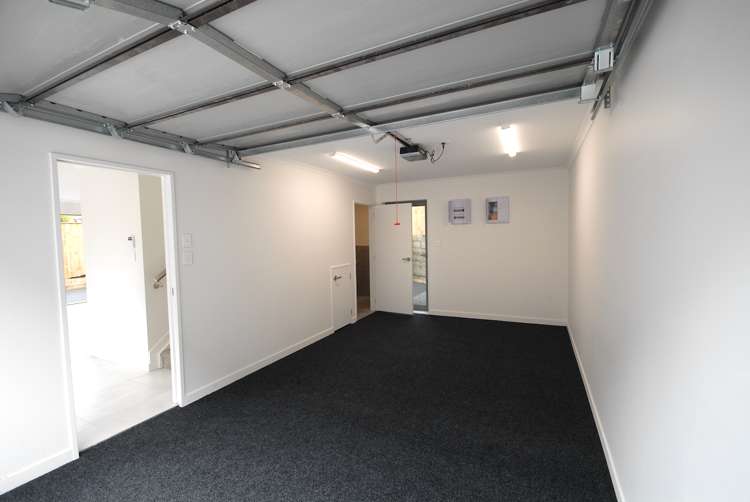 8/11 Celeste Place Totara Vale_6