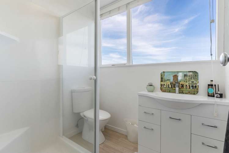 2/72 Sylvan Avenue Northcote_12