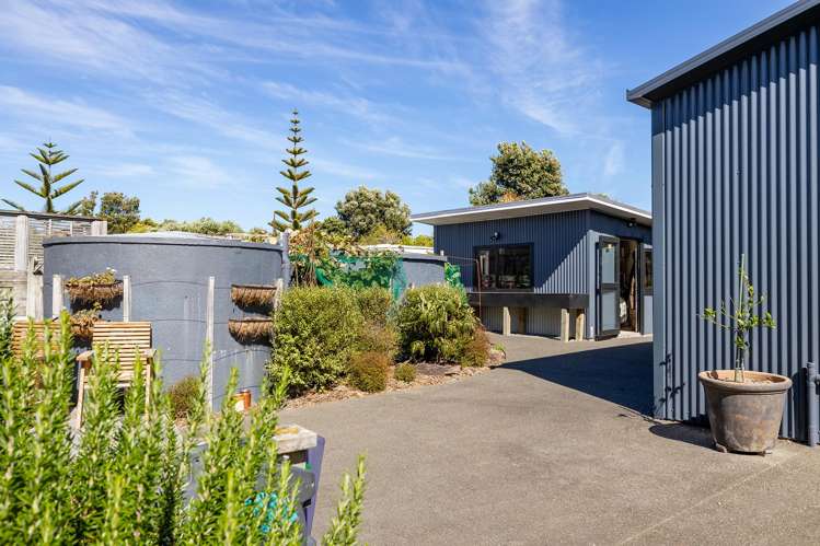 8 Tamarisk Drive Riversdale Beach_21