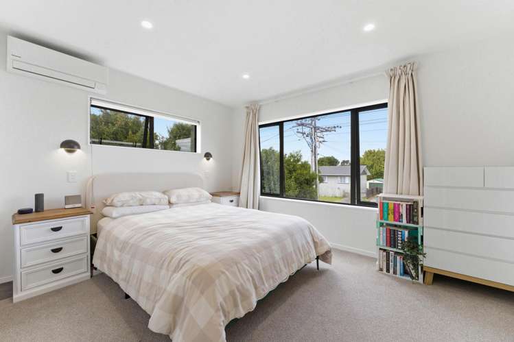 2/314 Royal Road Massey_6