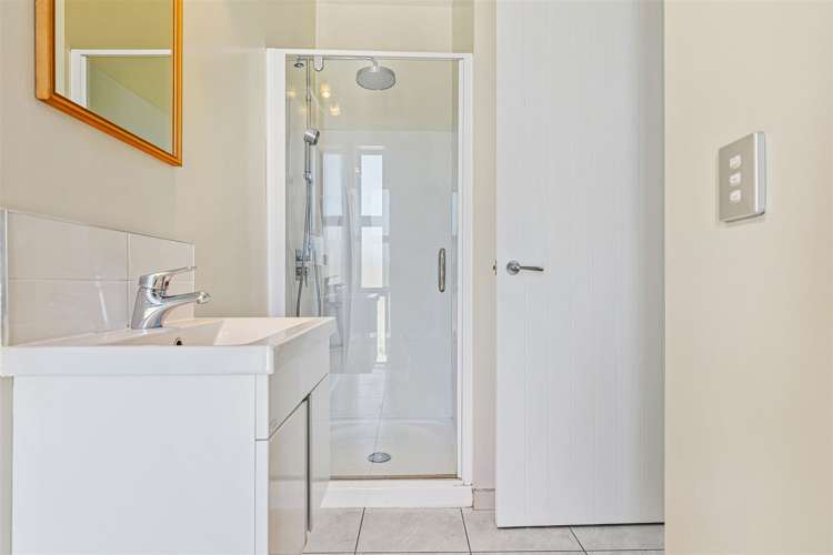 1067 Depot Road Oxford_14