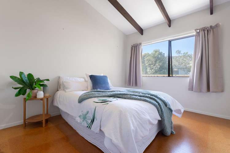 200 Tutere Street Waikanae Beach_12