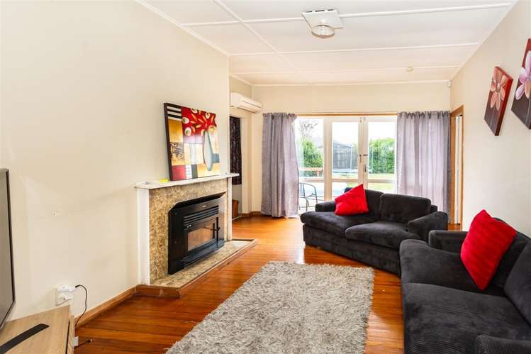 15 Dickson Crescent Hornby_5