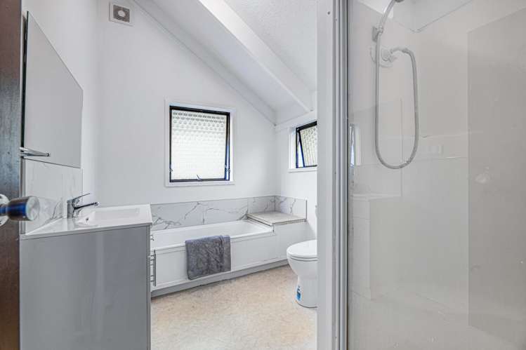 1/31 Arawa Street New Lynn_16