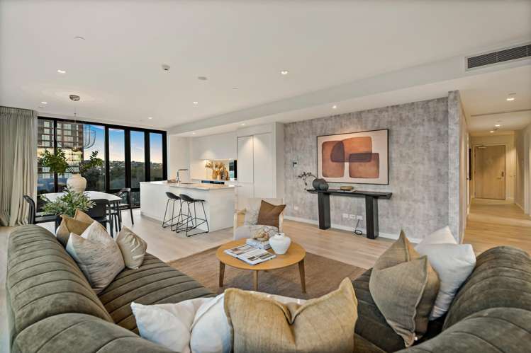 201/45 Hudson Bay Road Hobsonville_7