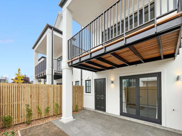 3/92 Peterborough Street_0