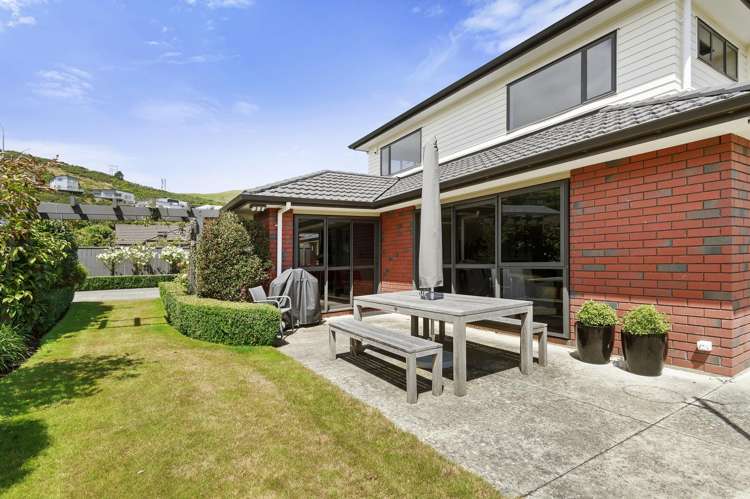 189 Woodman  Drive Tawa_23