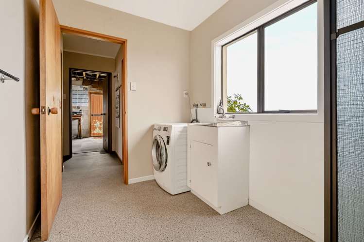 8 Lowestoft Street Balclutha_16