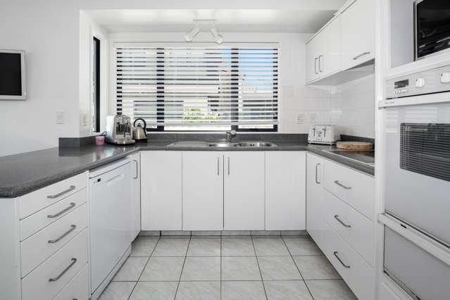 156A Marine Parade Mt Maunganui_4